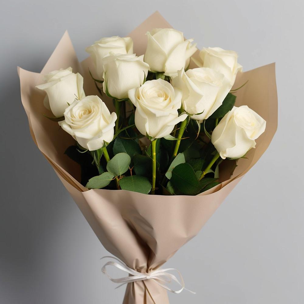 Букет 9 Белых роз Эдлесс Лав в Арске