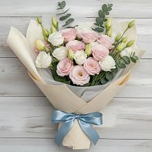 Букет цветов из:  Лизиантусы #REPLACE_PRED# Арске