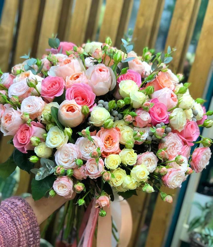 Букет цветов из: Розы в Арске