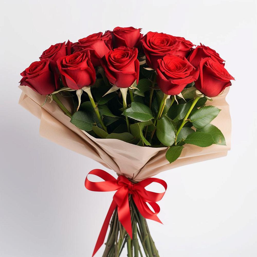 Букет 11 Красных роз Эдлесс Лав в Арске